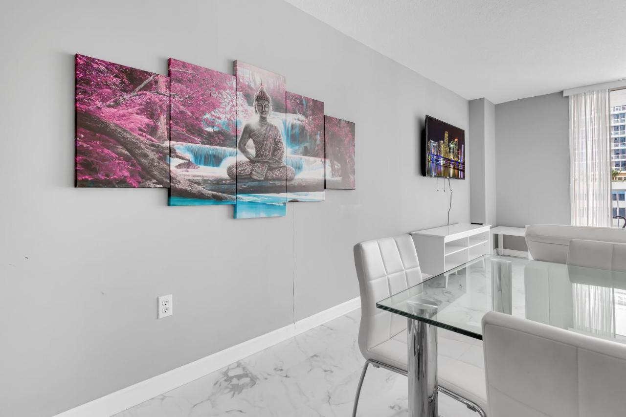 מיאמי The Club At Brickell Bay Luxury Suites מראה חיצוני תמונה