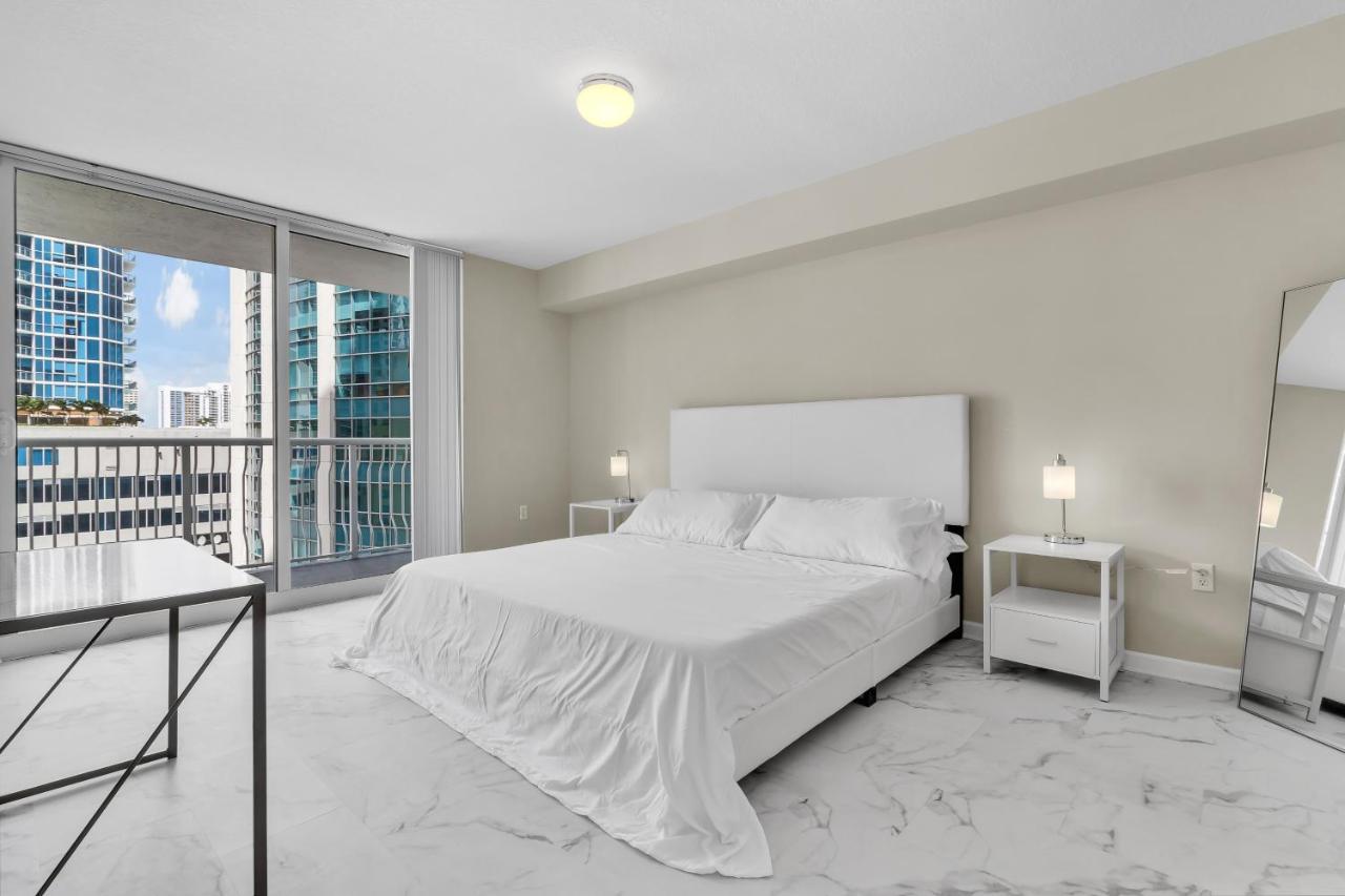 מיאמי The Club At Brickell Bay Luxury Suites מראה חיצוני תמונה